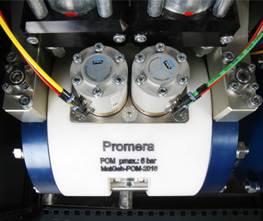 Impianto compatto con pompa dosatrice a membrana e raccordi